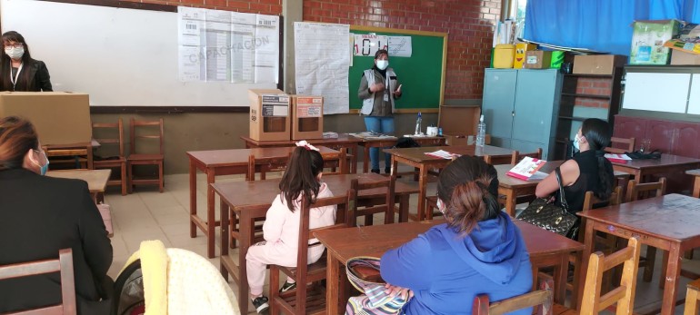 Avanza la capacitación a jurados para las elecciones de Comteco R.L.